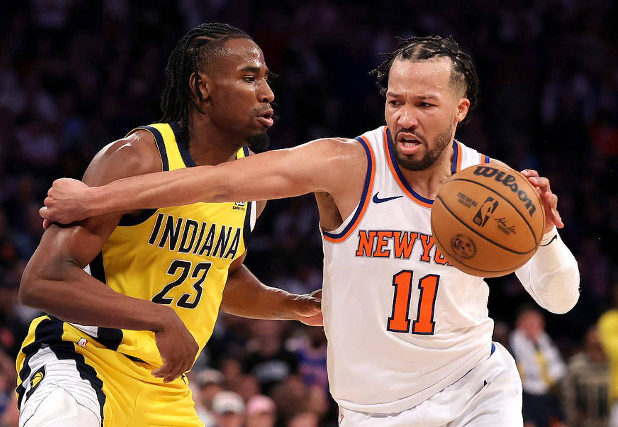 AYX-西亚卡姆在SKT比赛中出色防守，大比分获胜引发热议！全场沸腾不已的简单介绍