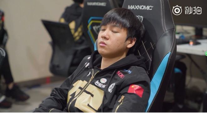 AYX- cgs中国巨幕厅bw巨幕 