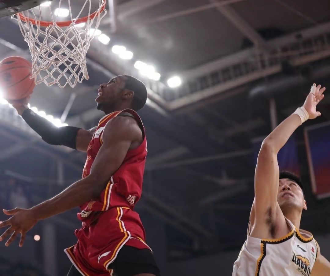 爱游戏-关于今晚突围战来临,西汉姆围绕CBA常规赛手感冰凉,压力陡增,球队文化再被提及的信息